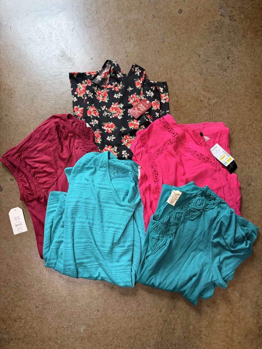 Short Sleeve Tops (5)